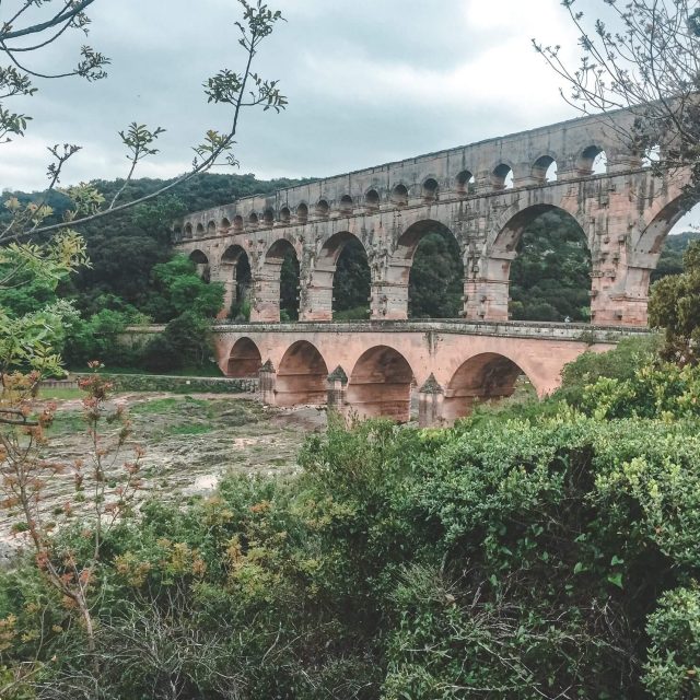 Pont de Gard - most nedaleko města Avignon, Francie - Andyho Cestopisy