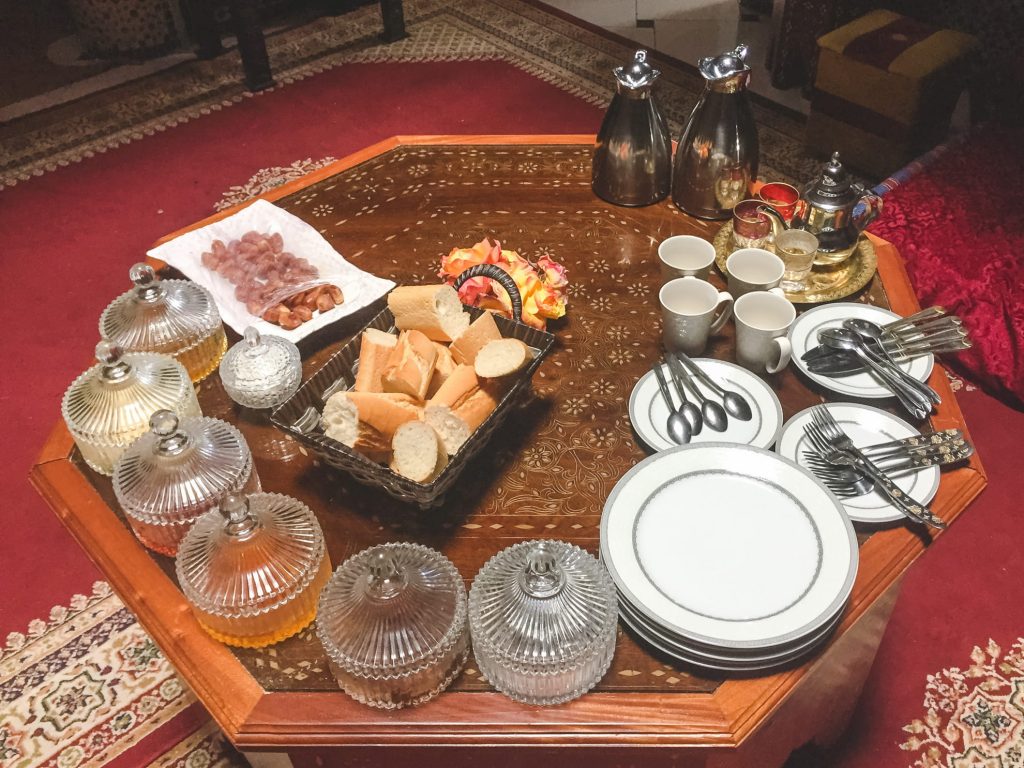 By motorbike from Prague to Sahara – part 15 6 Snídaně - Maroko - Andyho Cestopisy