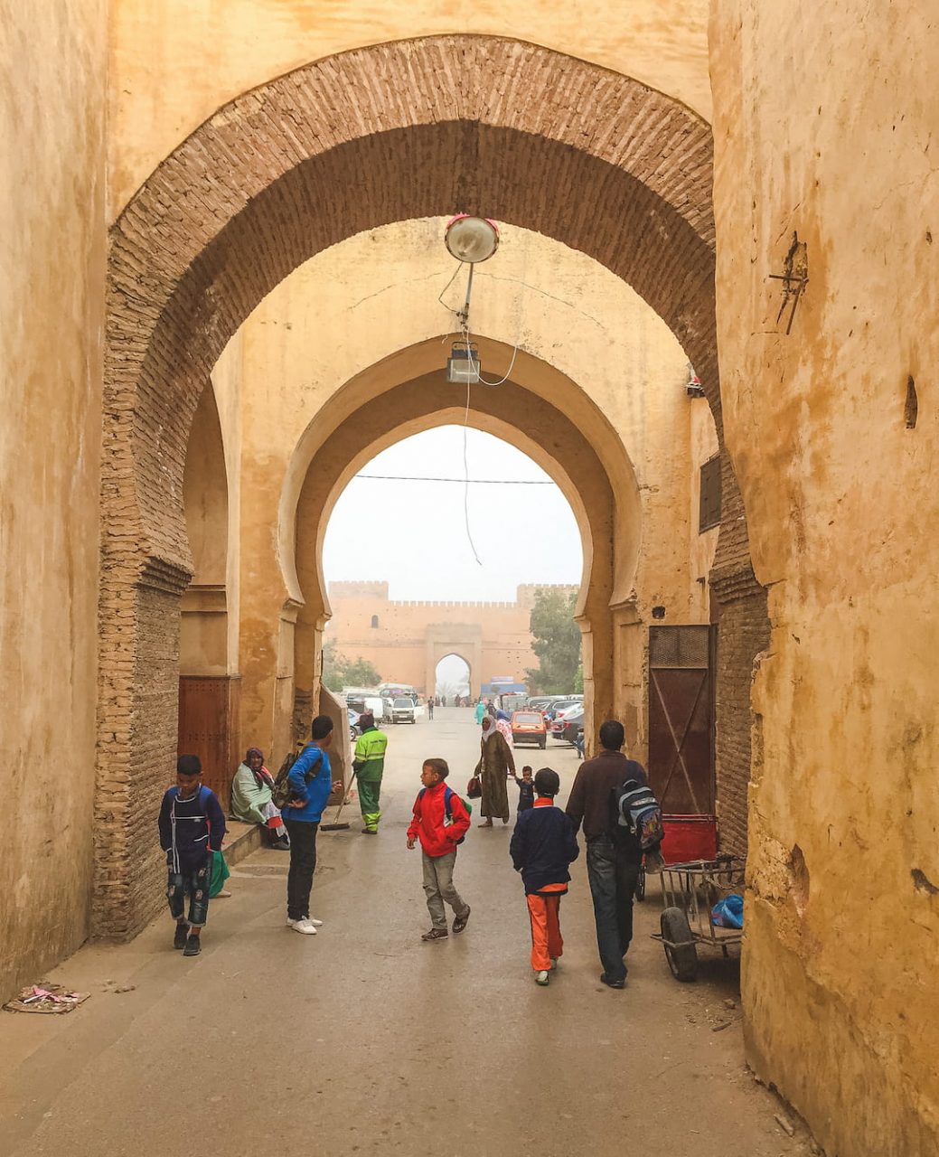 By motorbike from Prague to Sahara – part 15 2 Meknes, Maroko - Andyho Cestopisy